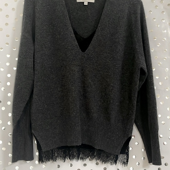 Brochu Walker Pullover ~ - Picture 13 of 15